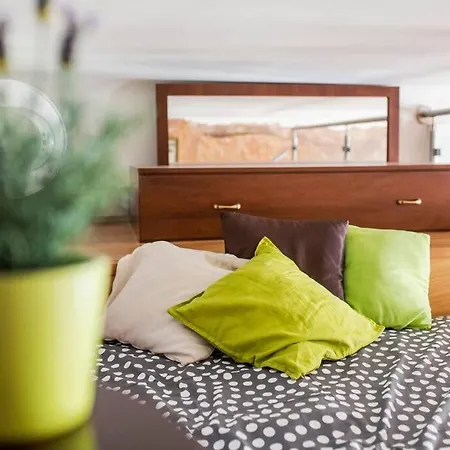 Apartment In The Center -easy Access From The Airport Krakow