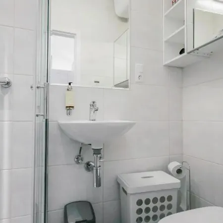 Apartment Cozy Place In *