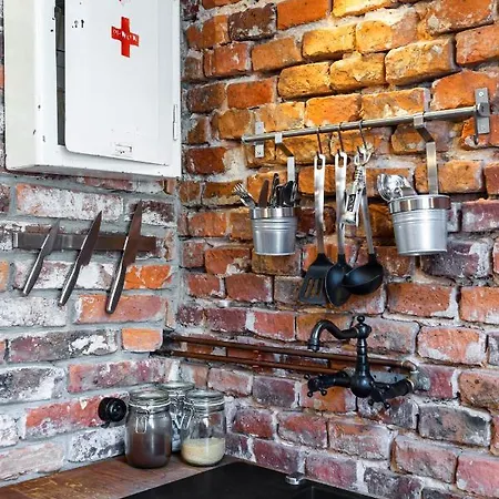 Apartament Househost Apartmeni: Podbrzezie 2/20 Kraków