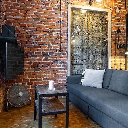 Househost Apartmeni: Podbrzezie 2/20 Kraków