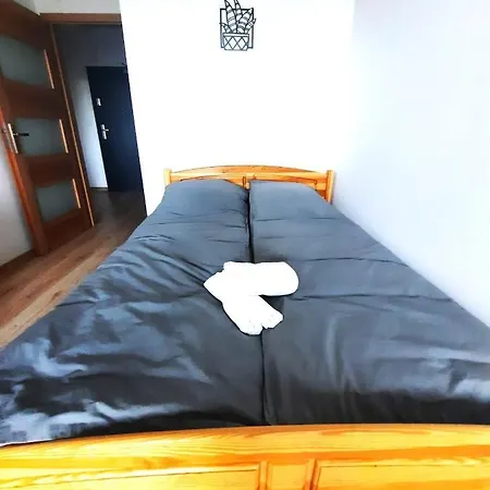 Mogilska Apartment