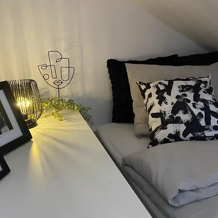 High Five Apartament *