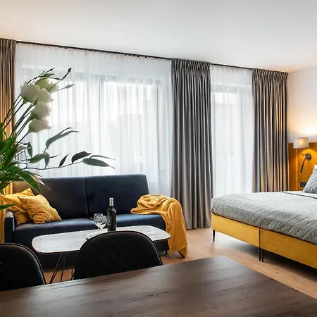 Aparthotel Inpoint Drive - Stay&park Free Krakow