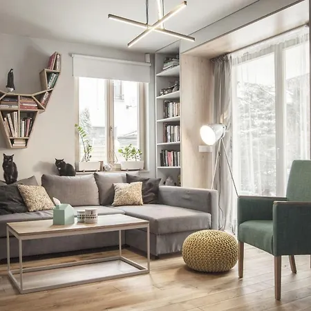 Charming With Garden, Only 1 Km To Wawel Castle By Renters Krakow