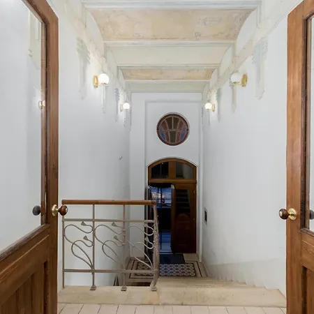 Old Town Modern Studio Apartment Krakow