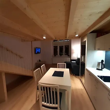 Blisko Rynku I Dworca Nr 1 Apartment Krakow