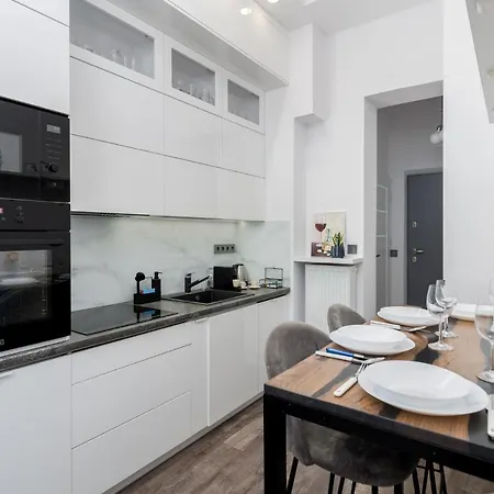 Apartment Malila Premium Cracow Centre Starowislna 43 *