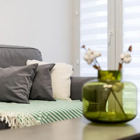 Apartment Malila Premium Cracow Centre Starowislna 43 *