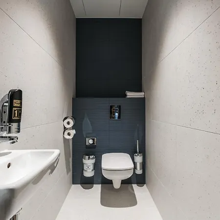 Meininger Centrum Hostel