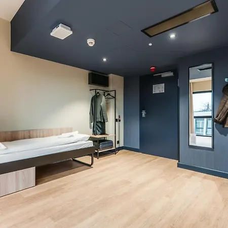 Meininger Centrum Hostel