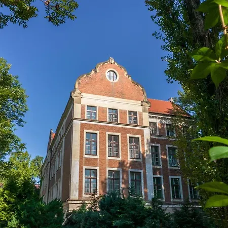 Hotel Dom Profesorski Im. Stanislawa Pigonia