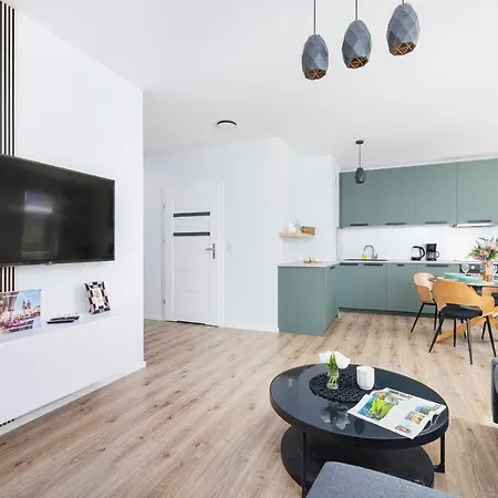 Апартаменты Cracow Bronowicka With Parking By Renters Краков