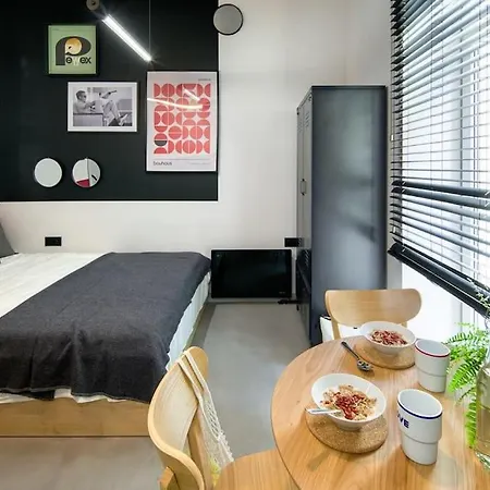 Postindustrial Apt In The Center Apartment Krakow