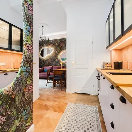 Apartment Flora Design Old Town- Free Parking