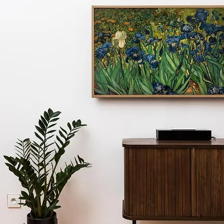 Flora Design Old Town- Free Parking Apartment *