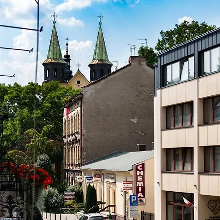 Old Town G6 By M *