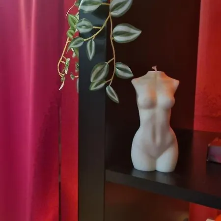 Pandora's Loft Love hotel