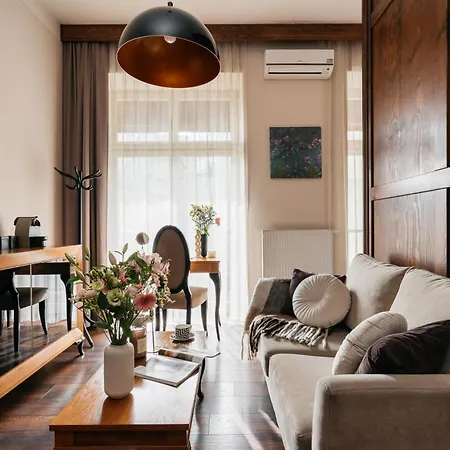 Topolowa - Loftaffair Collection Aparthotel Cracovia