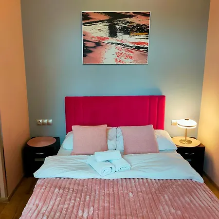 Apartament Mirror Pink Kraków