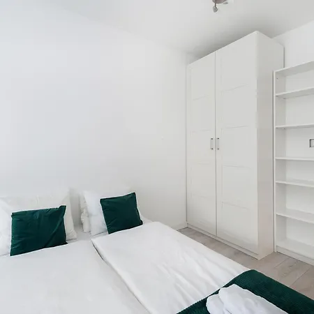 Bella Casa Premium - 104 Kobierzynska Krakow