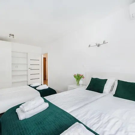Bella Casa Premium - 104 Kobierzynska Apartment Krakow