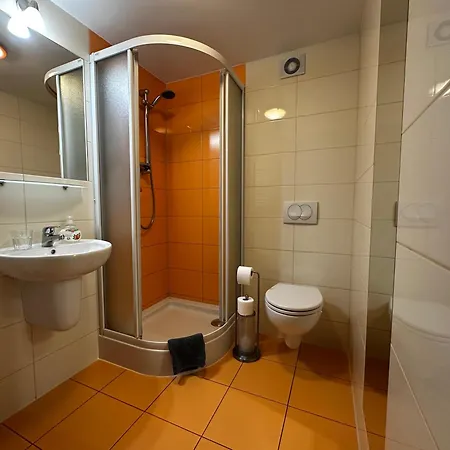 Kompleks Apartament-serwis * Kraków
