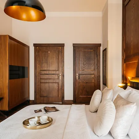 Aparthotel Topolowa - Loftaffair Collection