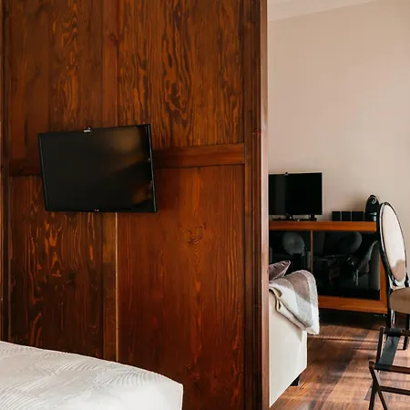 Aparthotel Topolowa - Loftaffair Collection 3*