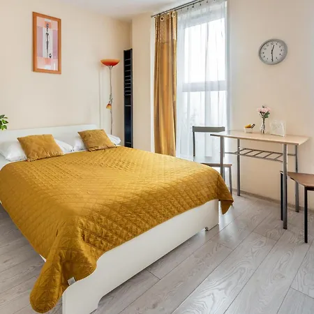 Appartamento Cozy Modern Astoria Magic Orange Old Town