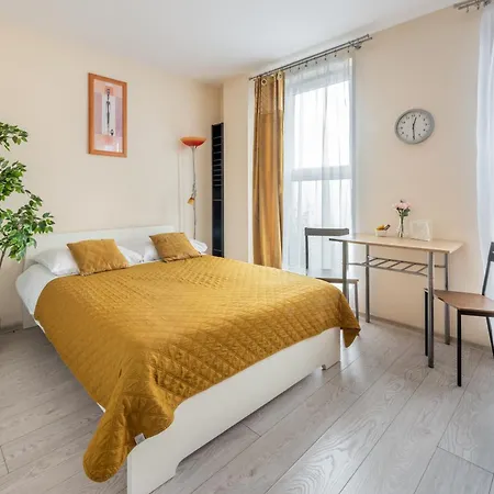 Cozy Modern Astoria Magic Orange Old Town Appartamento *