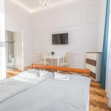 Royal Apartmán