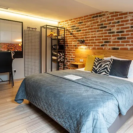 Art & Garden Aparthotel 3*
