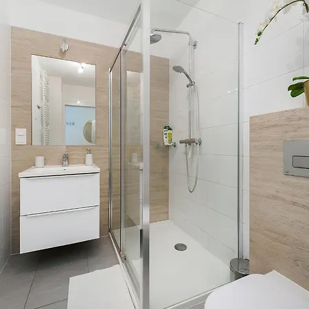Bella Casa Premium - 104 Kobierzynska Krakow