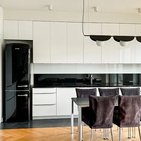 Luxe Downtown Dwellings Apartment Krakow