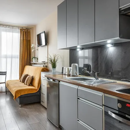 Cozy Modern Astoria Magic Orange Old Town Appartamento
