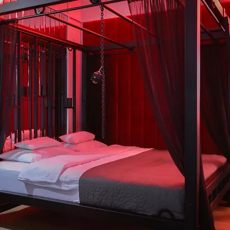 아파트 Exclusive Bdsm - Adults Only