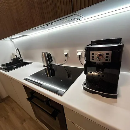 Apartman New Comfortable With Patio On Klimeckiego Street *