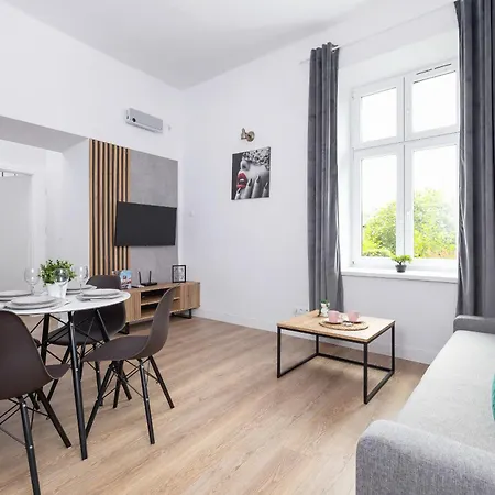 Apartament Bulwary Wislane Celna By Renters Apartment
