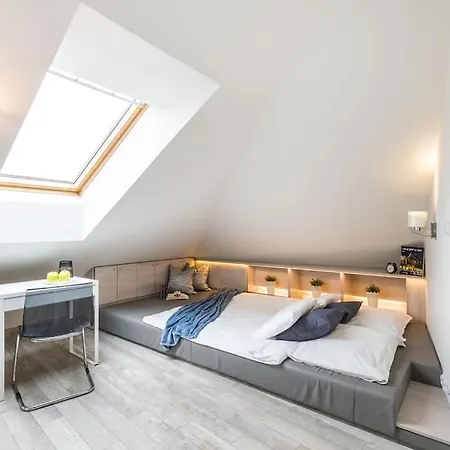 Modern & New Place Next To Wawel Castle & Vistula Διαμέρισμα Krasków