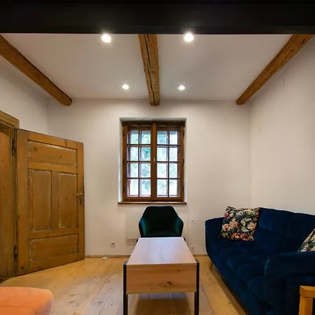 Apartment House With Garden Krolowej Jadwigi Street *