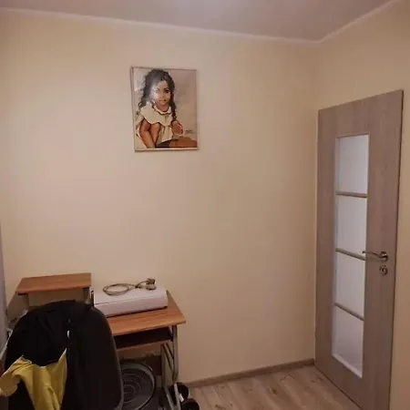 Mieszkanie Pradnik Czerwony Apartment
