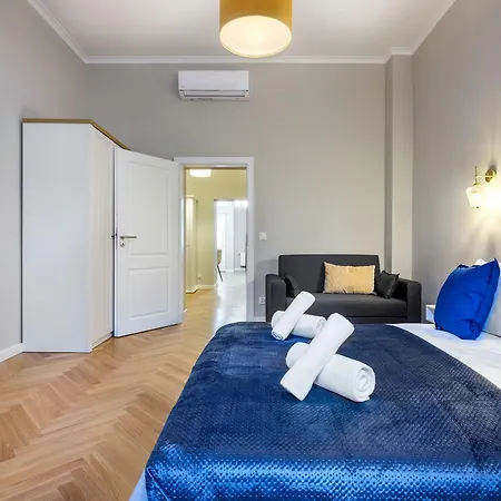Tyzenhauz Topolowa Aparthotel Krakow