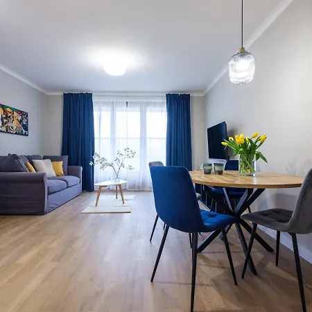 Aparthotel Tyzenhauz Topolowa *