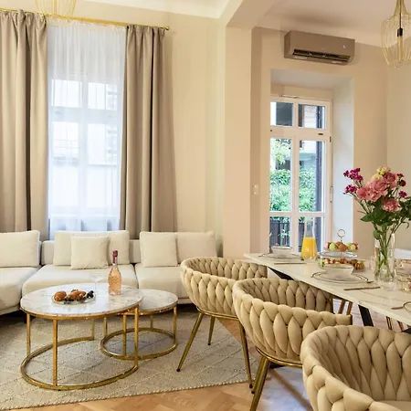 Apartment Luxury Leo Garden & Spa *