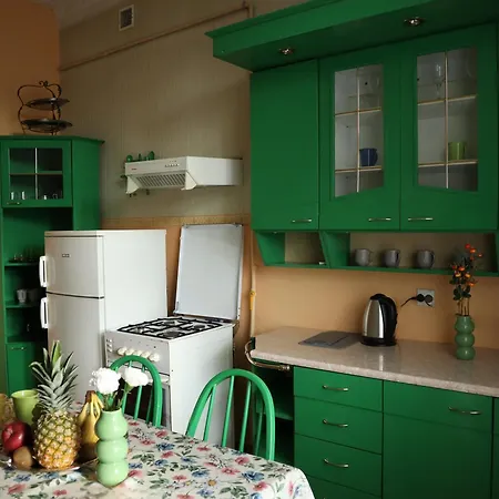 555 Flat - 55 M² Mieszkanie, 5 Min - Dworzec Glowny Apartment *