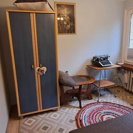 Apartment Mieszkanie Pradnik Czerwony