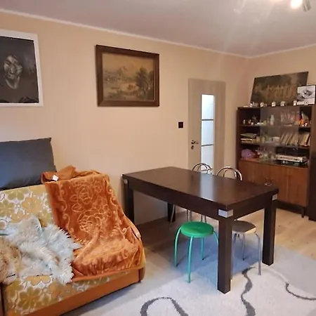 Apartment Mieszkanie Pradnik Czerwony *
