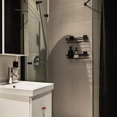 Nafenna 2-bedroom In Old Town Apartment