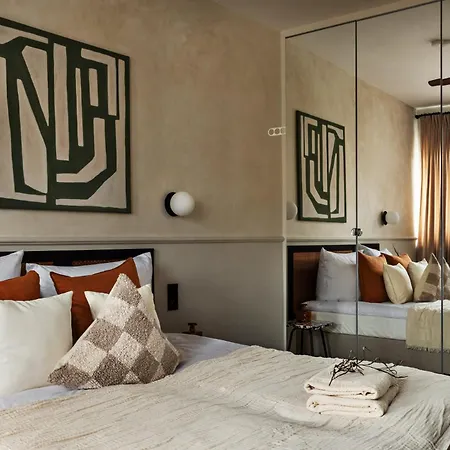 Apartment Nafenna 2-bedroom In Old Town *