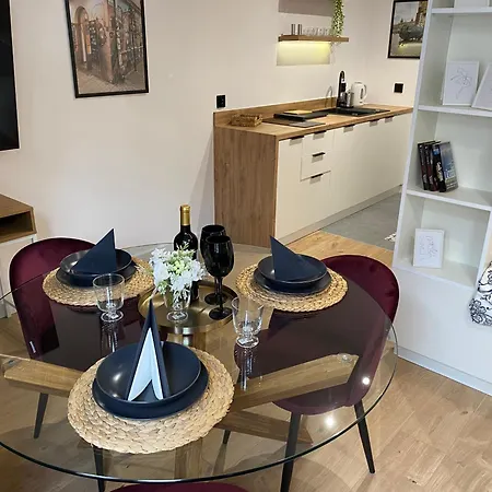 Apartment Konarskiego *